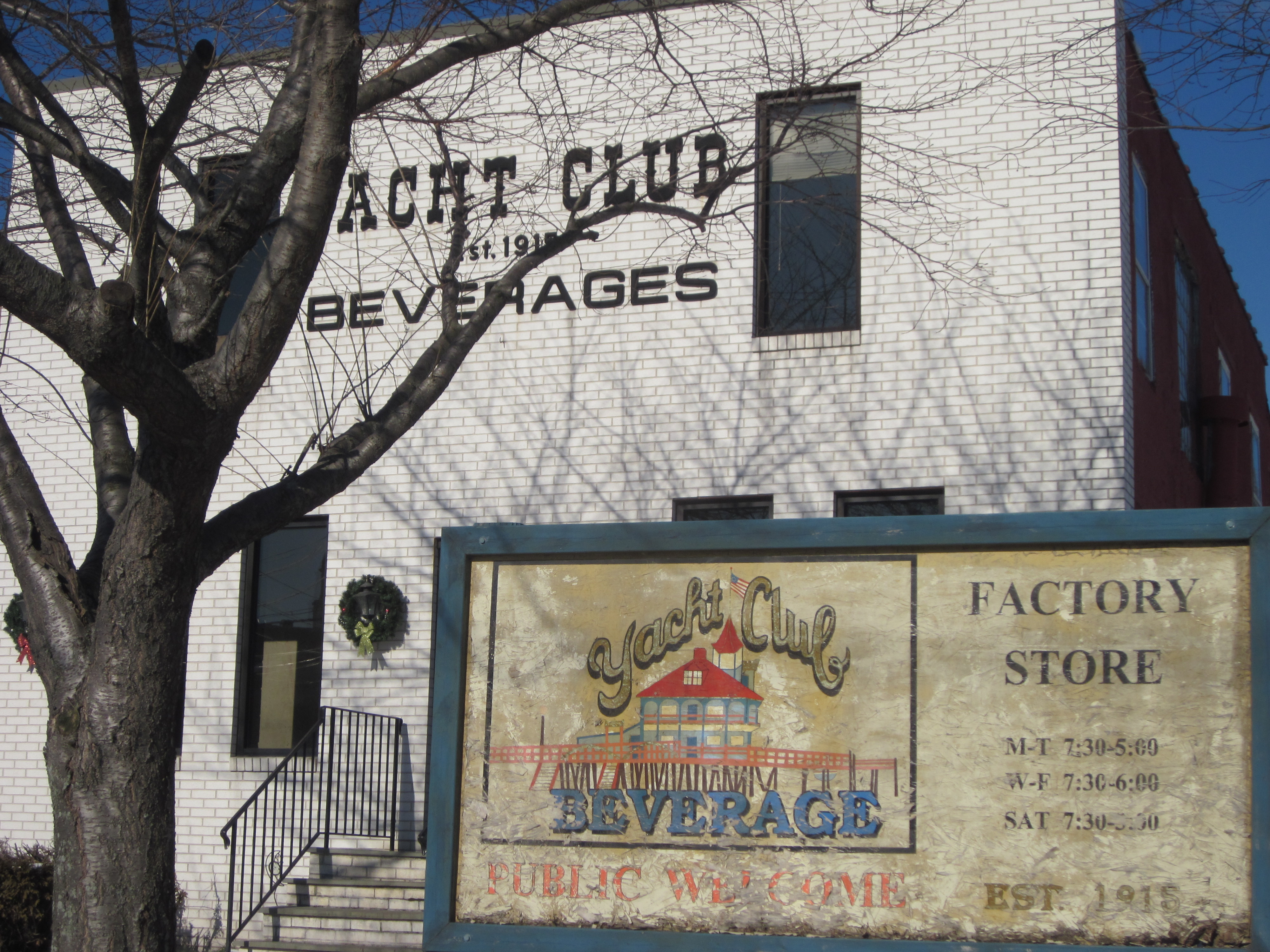 Yacht Club Soda