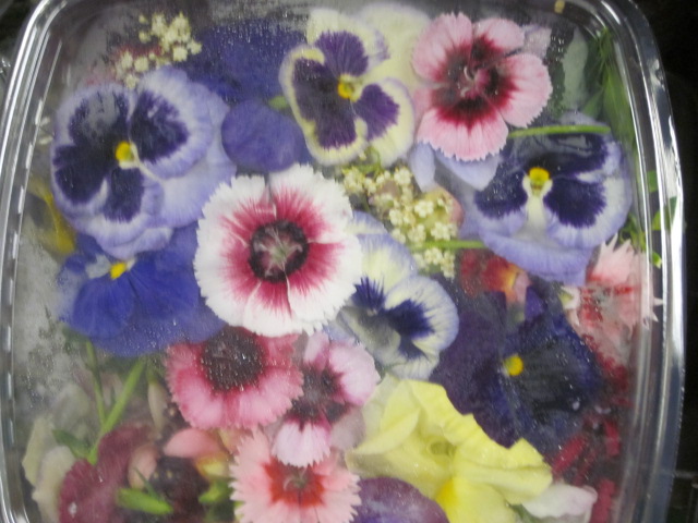Edible Flowers at Sid Wainer