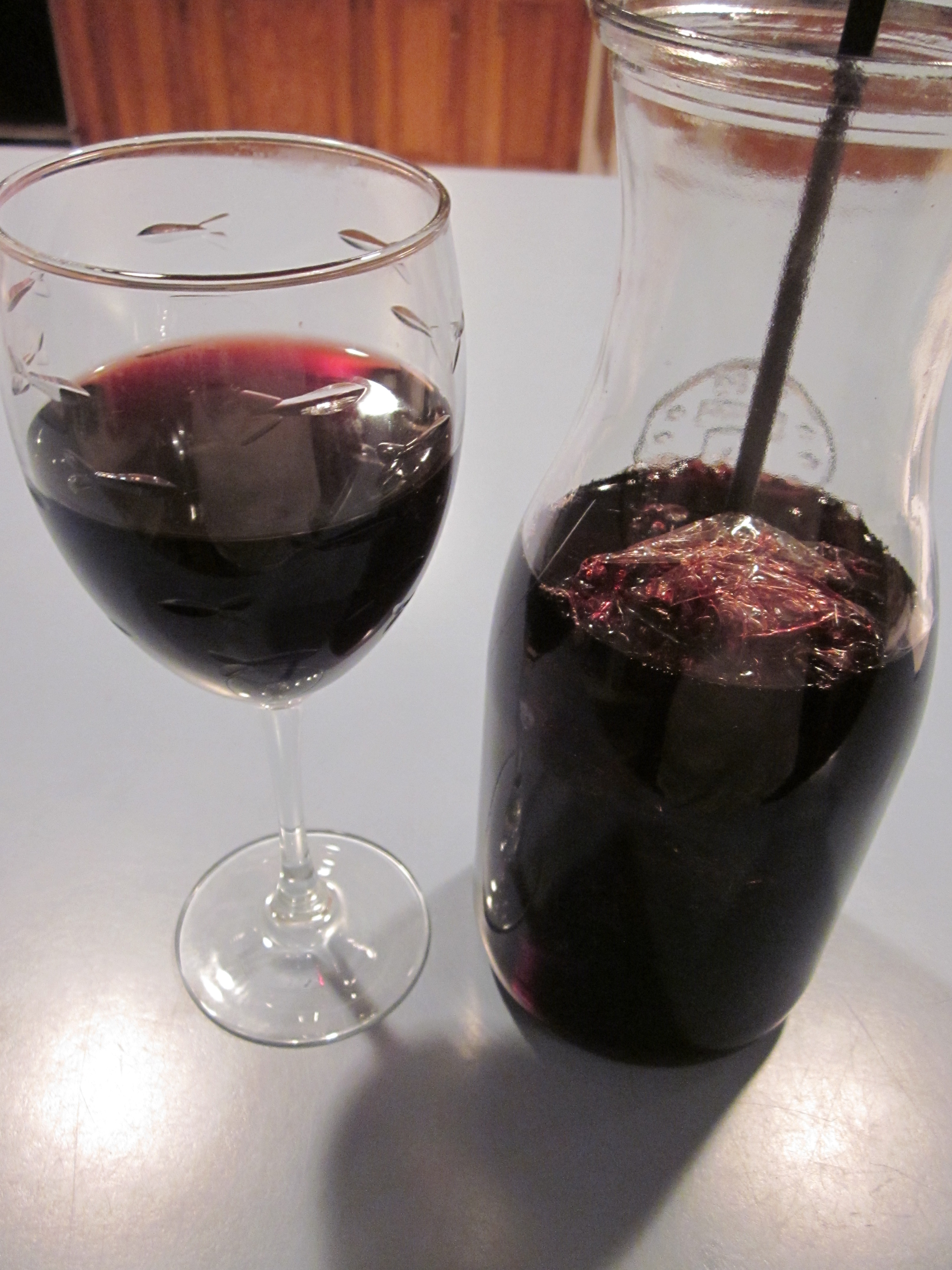 De-Corking Wine