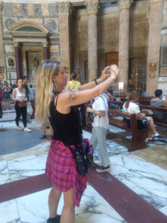 Melissa the Tourist