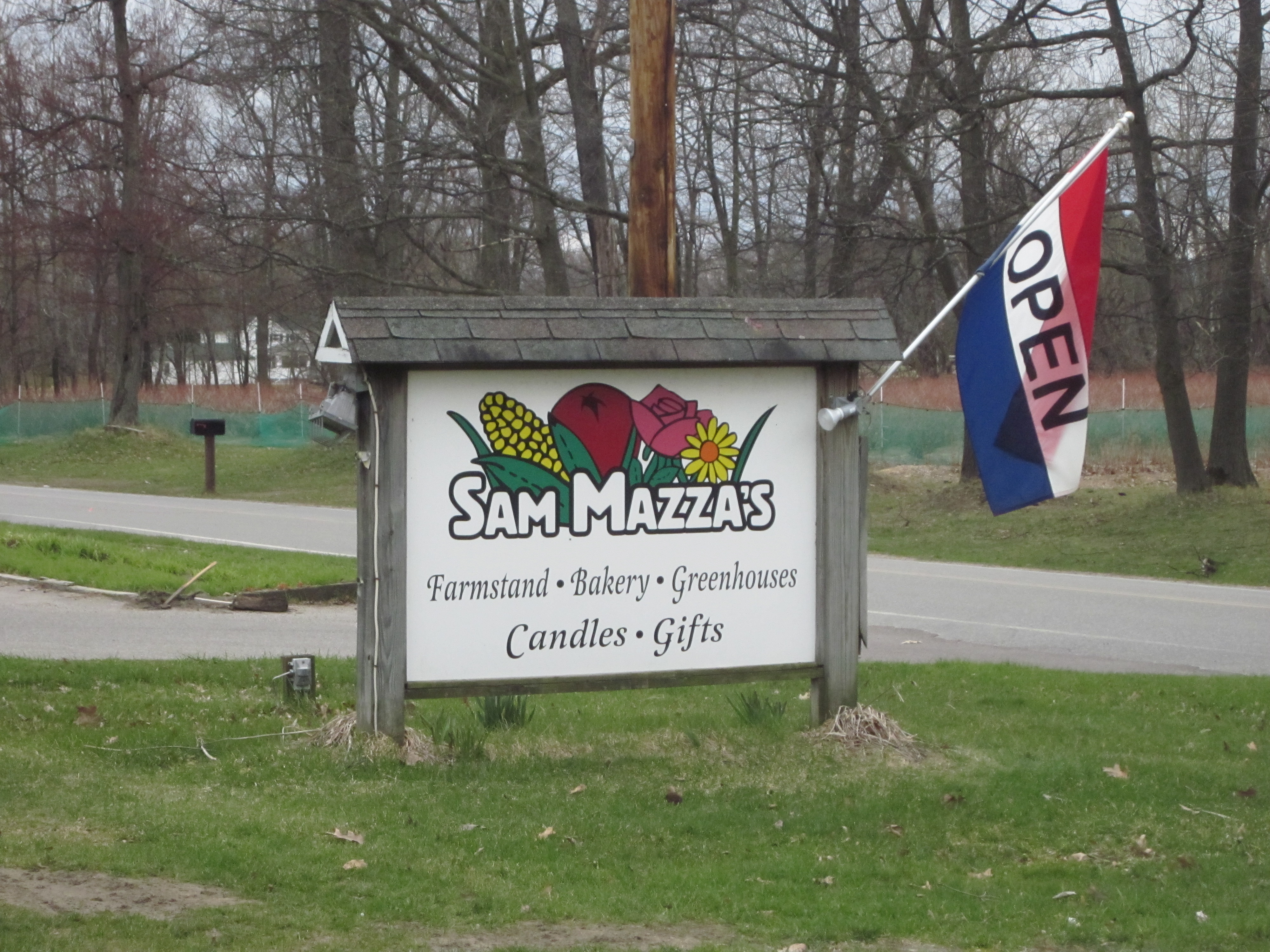 Sam Mazza's Farm Stand