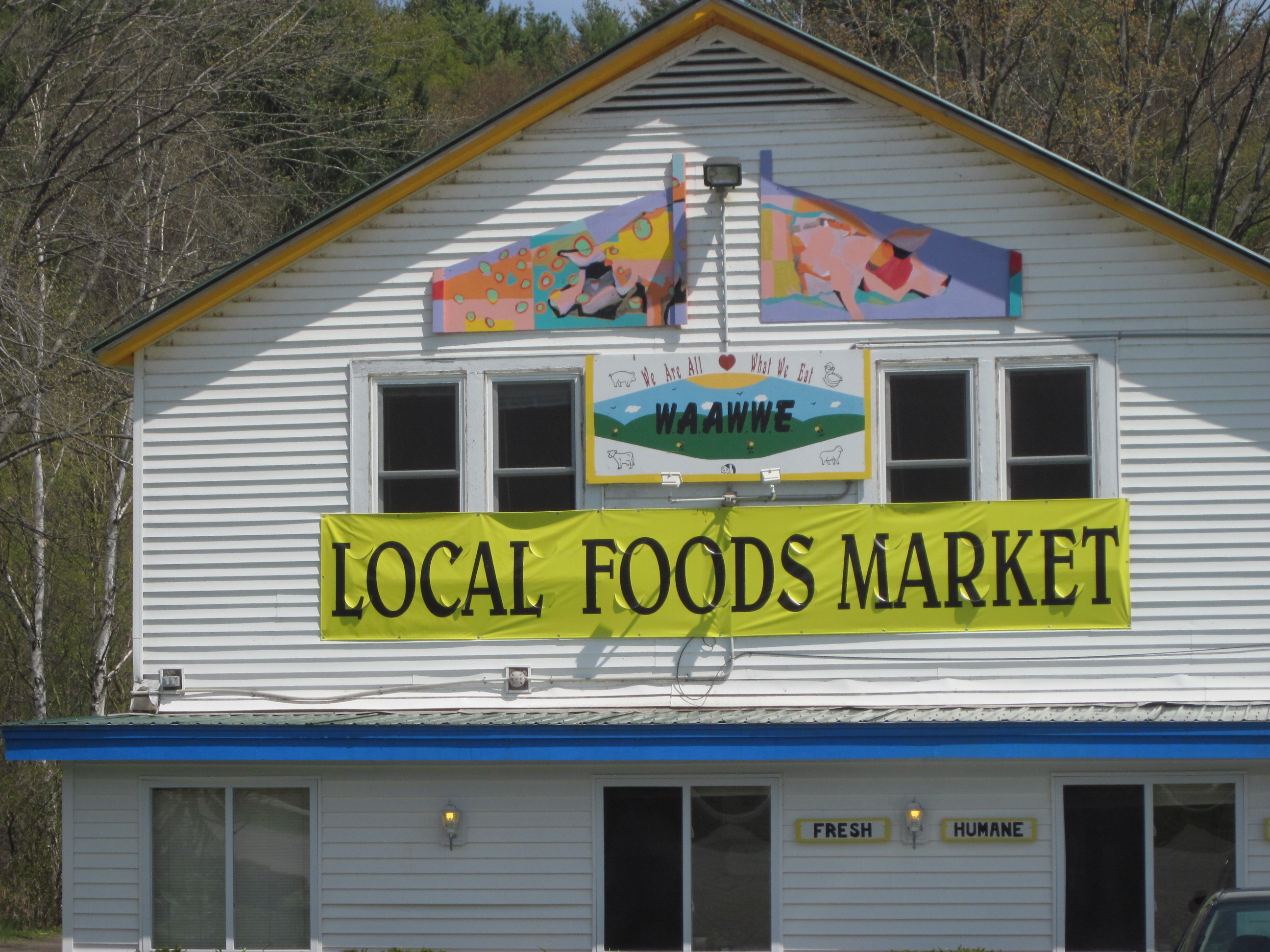 WAAWWE Market 